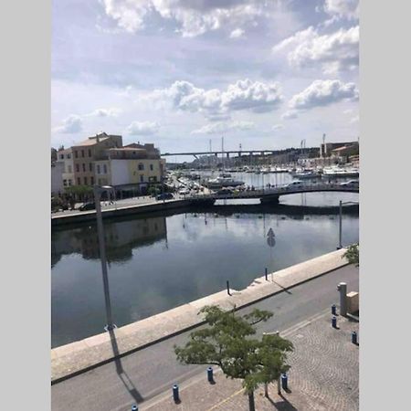 Appartement Bord De Mer Avec Belle Vue Martigues Exterior photo